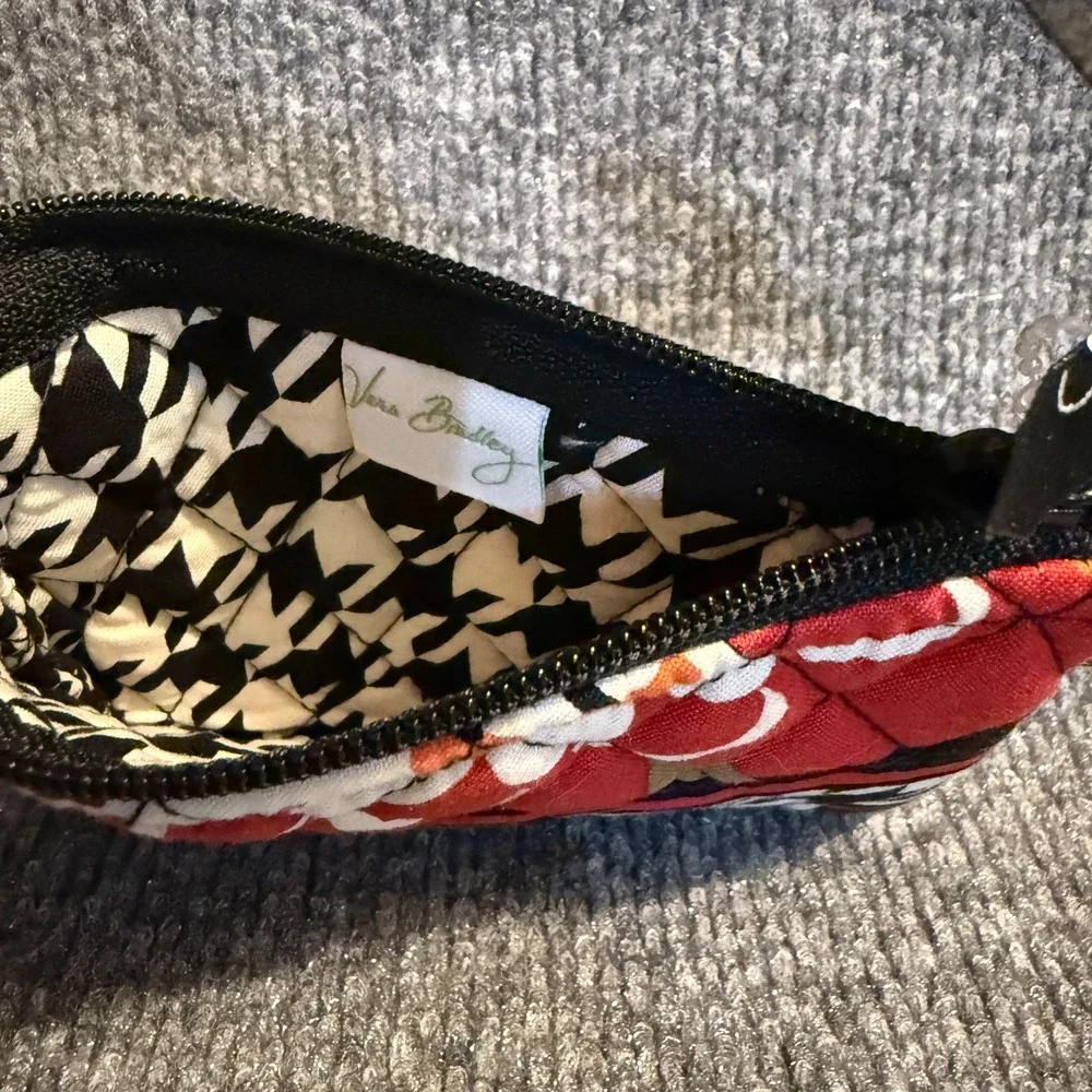Vera Bradley Coin Wallet Bittersweet Floral Zip Closure‎ Quilted Hippie Boho - Picture 3 of 5